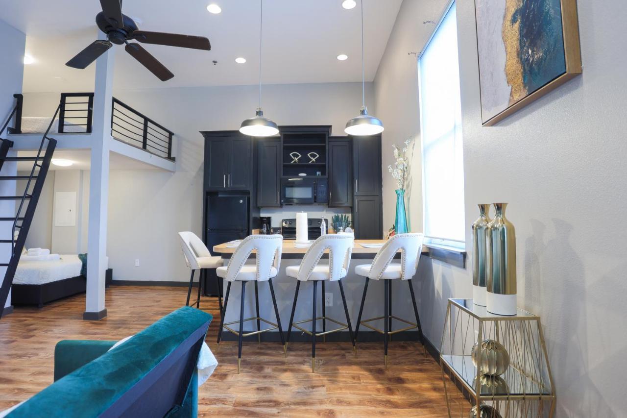 Old West Studio Lofts West Tampa Exterior foto